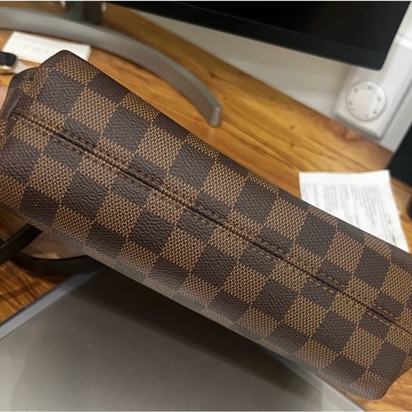 Louis Vuitton Croisette Damier Ebene Crossbody - Picture 3 of 4